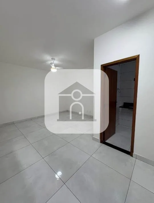 Comprar Casa / Padr&atilde;o em Araguari R$ 500.000,00 - Foto 10