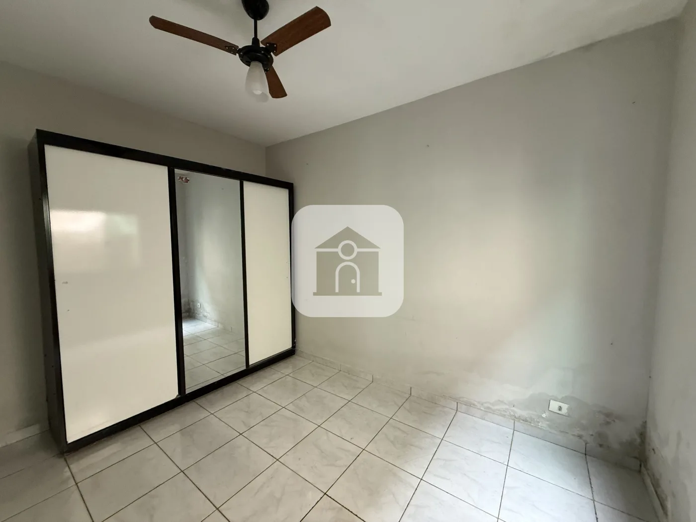 Alugar Casa / Padr&atilde;o em Uberl&acirc;ndia R$ 2.250,00 - Foto 3