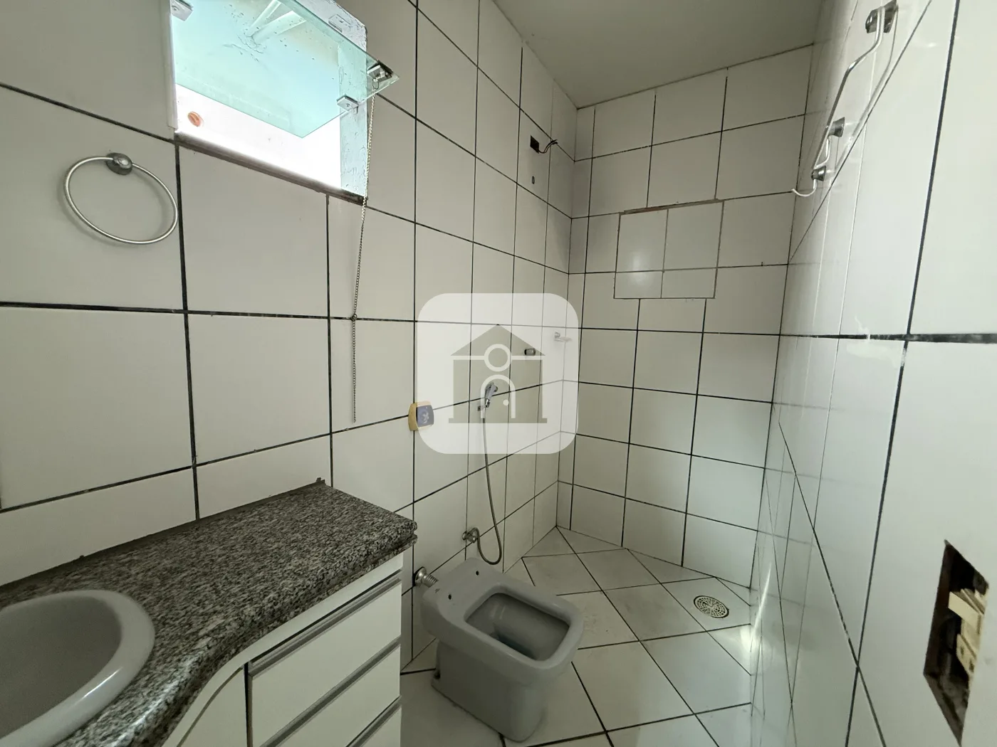 Alugar Casa / Padr&atilde;o em Uberl&acirc;ndia R$ 2.250,00 - Foto 6