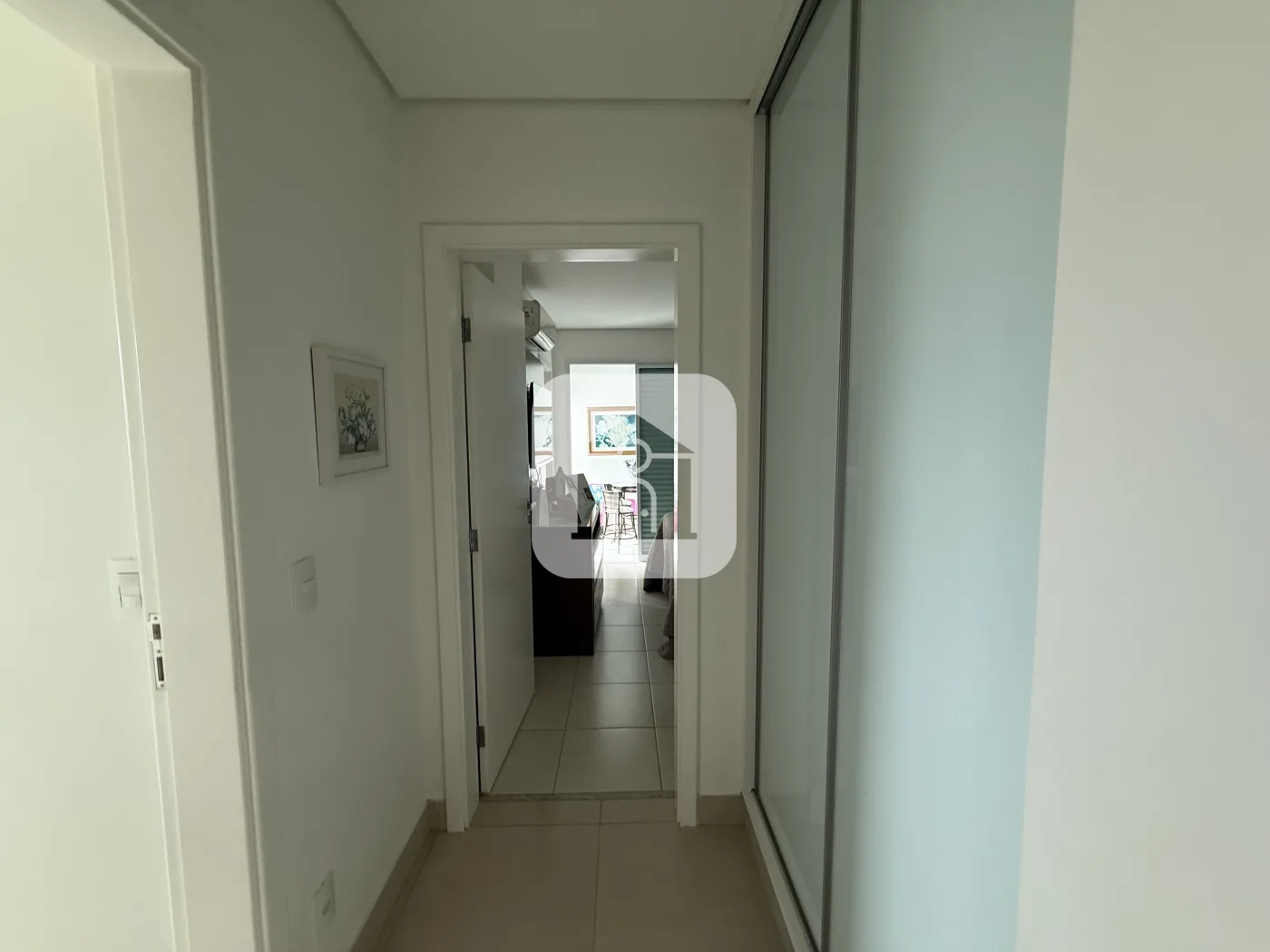 Alugar Apartamento / Padr&atilde;o em Uberl&acirc;ndia R$ 8.800,00 - Foto 2