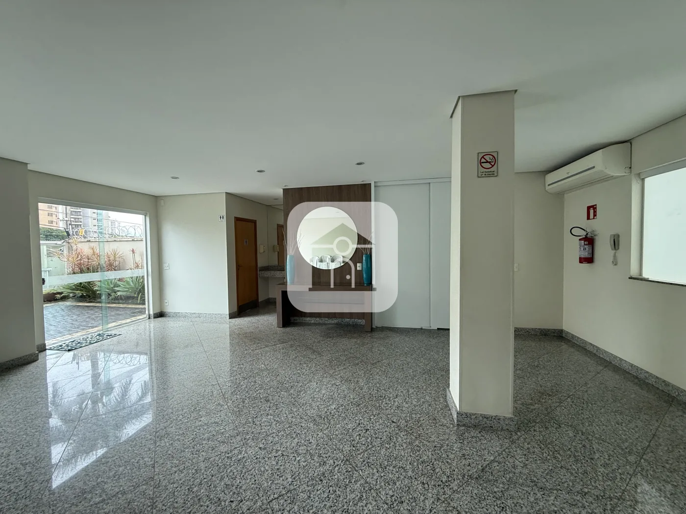 Alugar Apartamento / Padr&atilde;o em Uberl&acirc;ndia R$ 8.800,00 - Foto 5