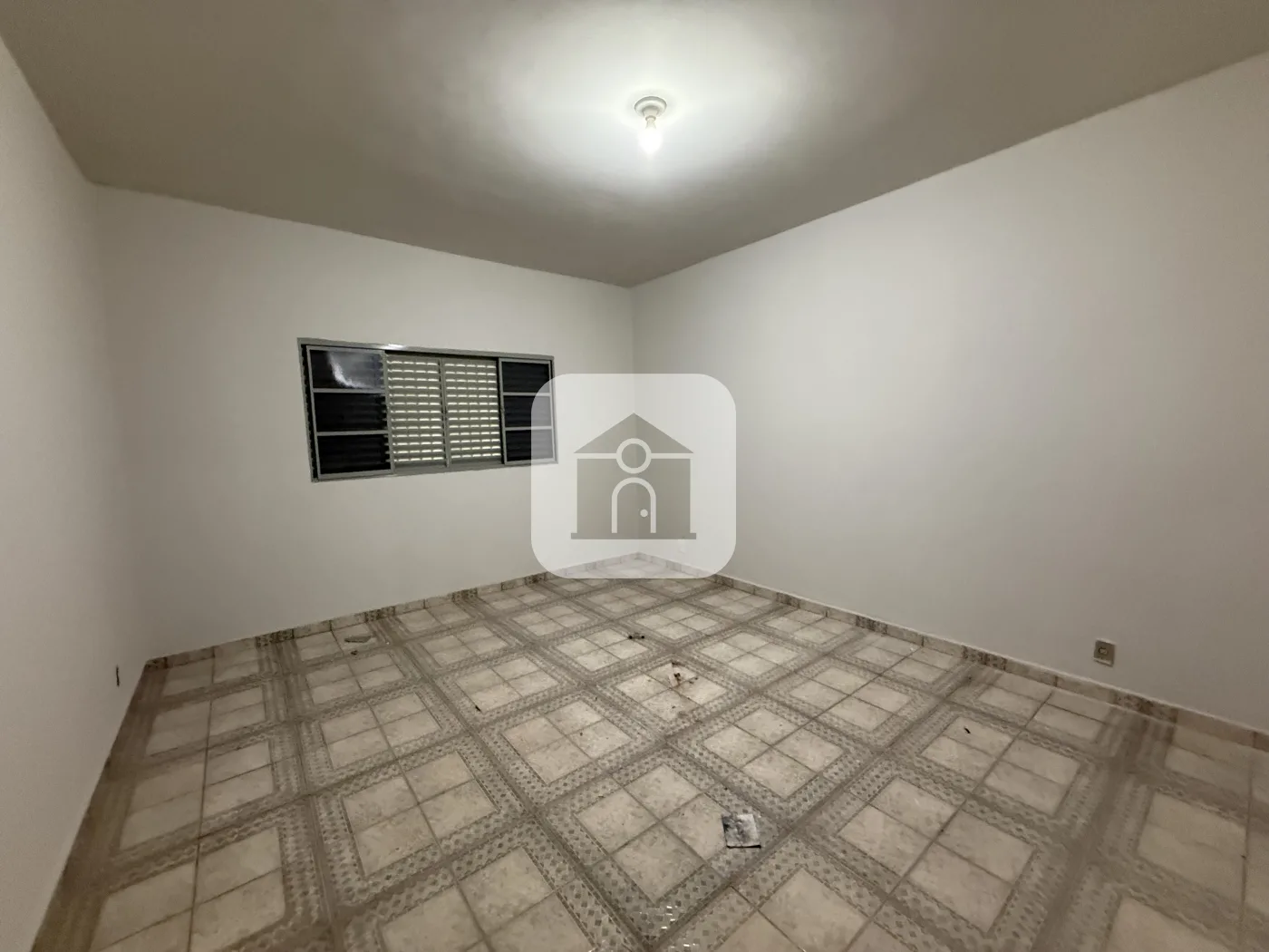Alugar Casa / Padr&atilde;o em Uberl&acirc;ndia R$ 2.600,00 - Foto 5