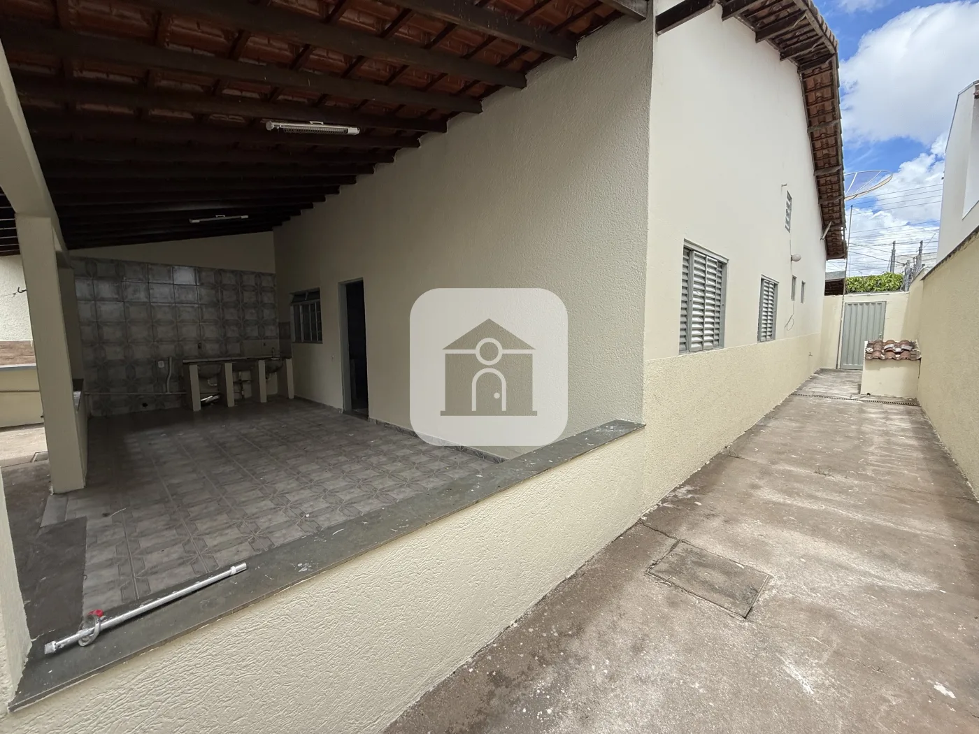 Alugar Casa / Padr&atilde;o em Uberl&acirc;ndia R$ 2.600,00 - Foto 7