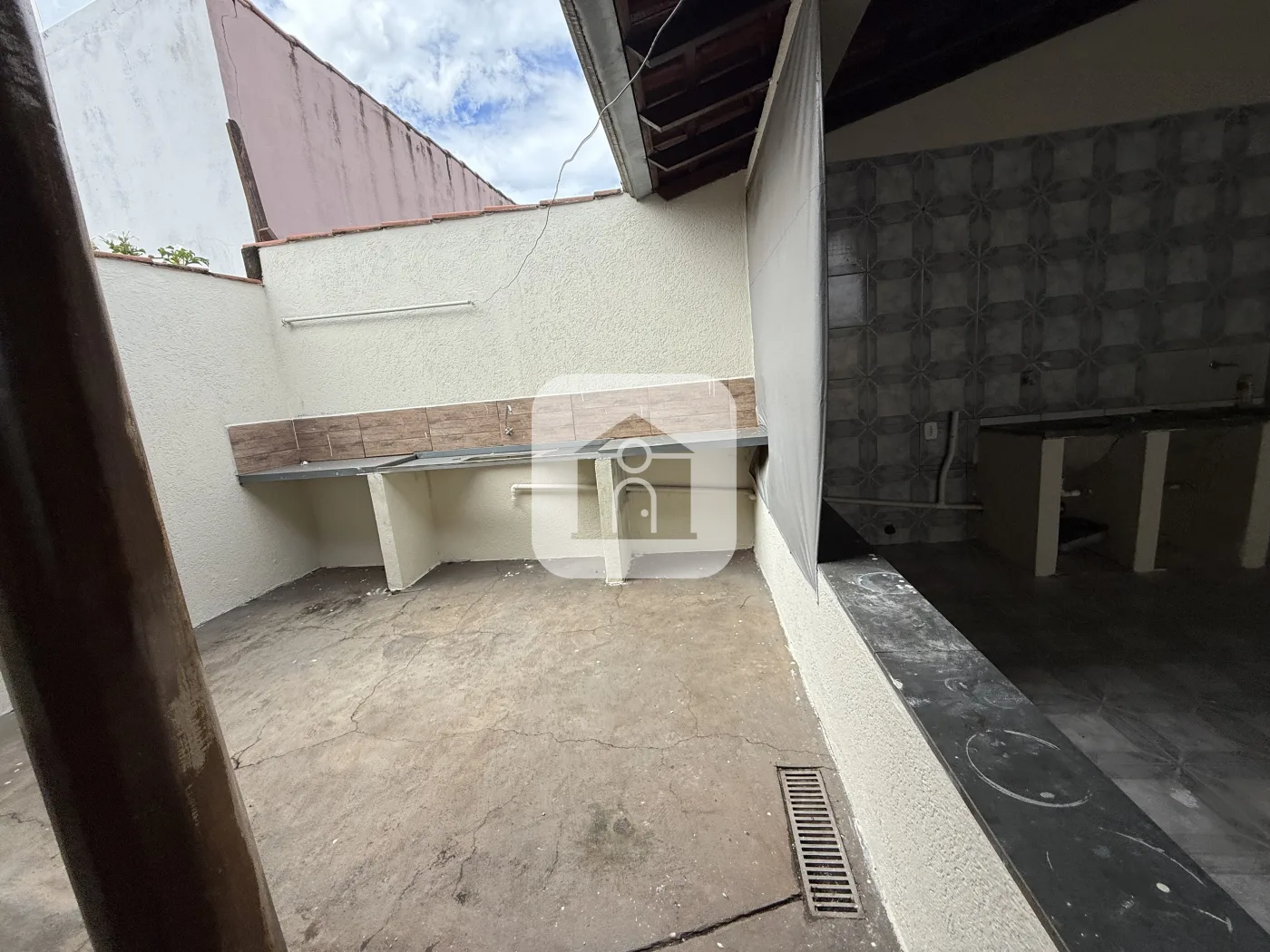 Alugar Casa / Padr&atilde;o em Uberl&acirc;ndia R$ 2.600,00 - Foto 15