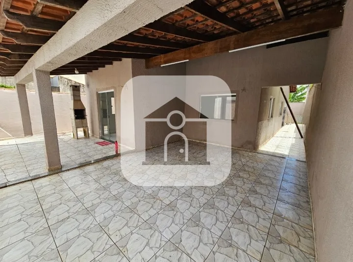 Alugar Casa / Padr&atilde;o em Uberl&acirc;ndia R$ 3.000,00 - Foto 1