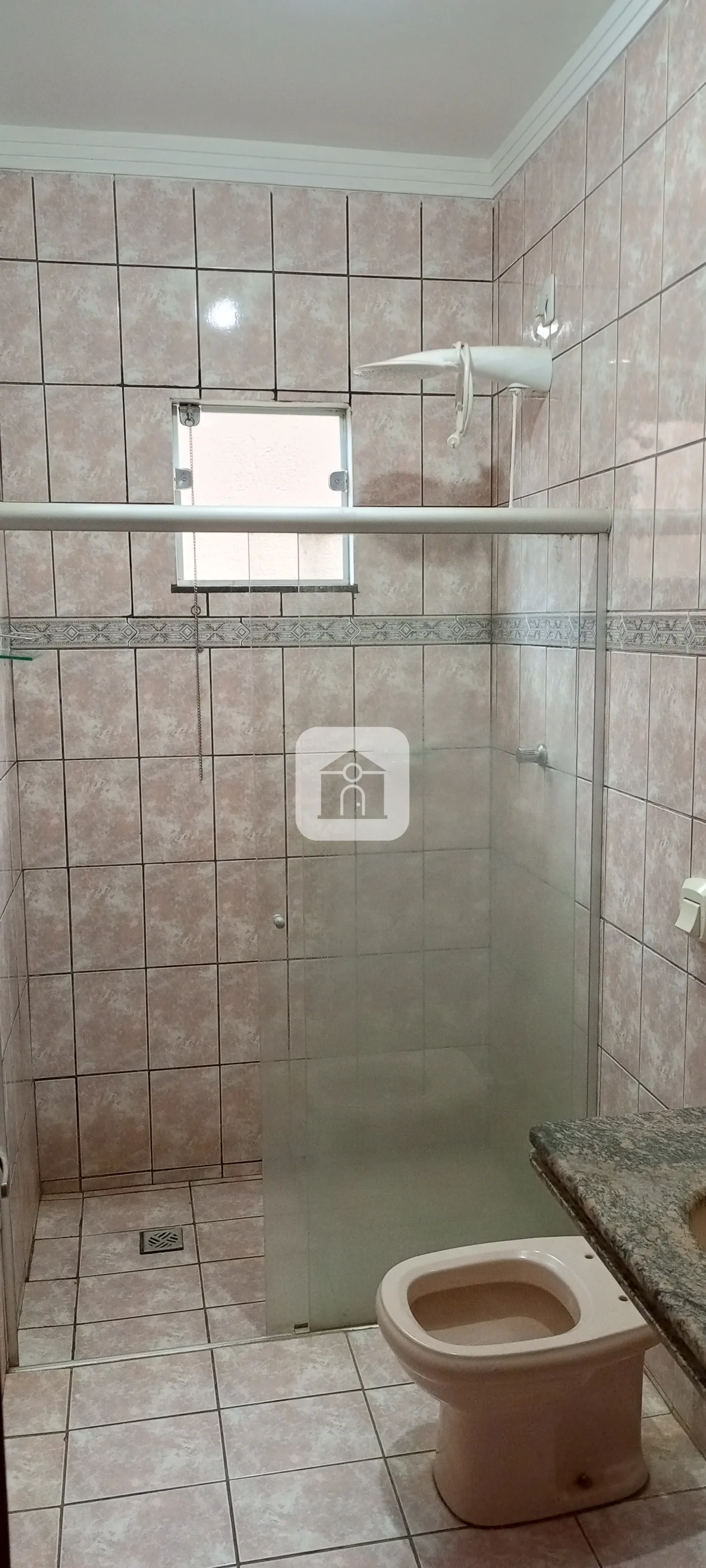 Alugar Casa / Padr&atilde;o em Uberl&acirc;ndia R$ 3.000,00 - Foto 12