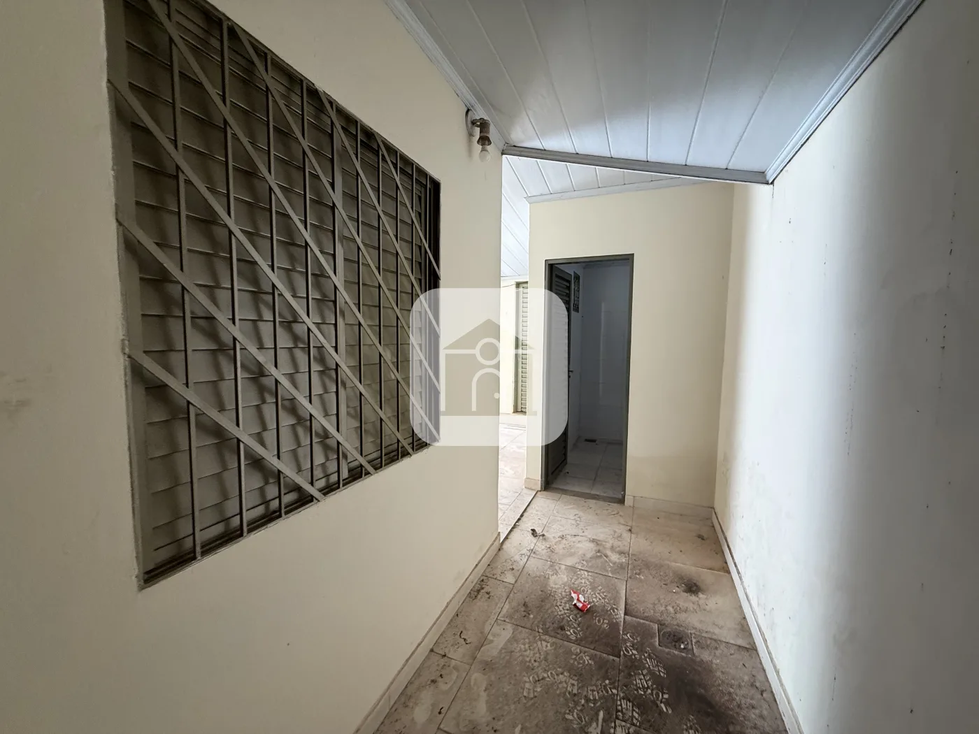 Alugar Casa / Padr&atilde;o em Uberl&acirc;ndia R$ 2.000,00 - Foto 5