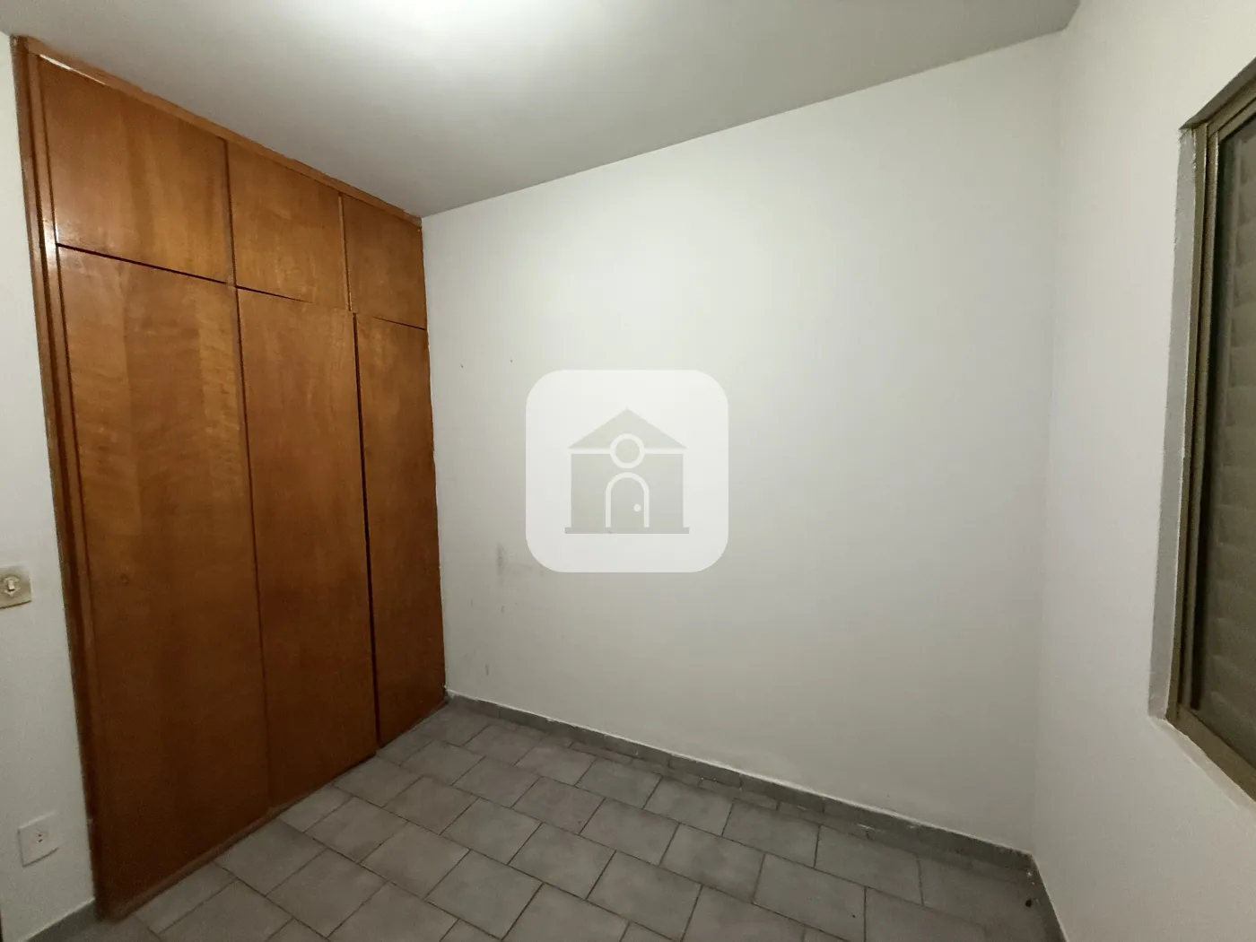 Alugar Casa / Padr&atilde;o em Uberl&acirc;ndia R$ 2.000,00 - Foto 15