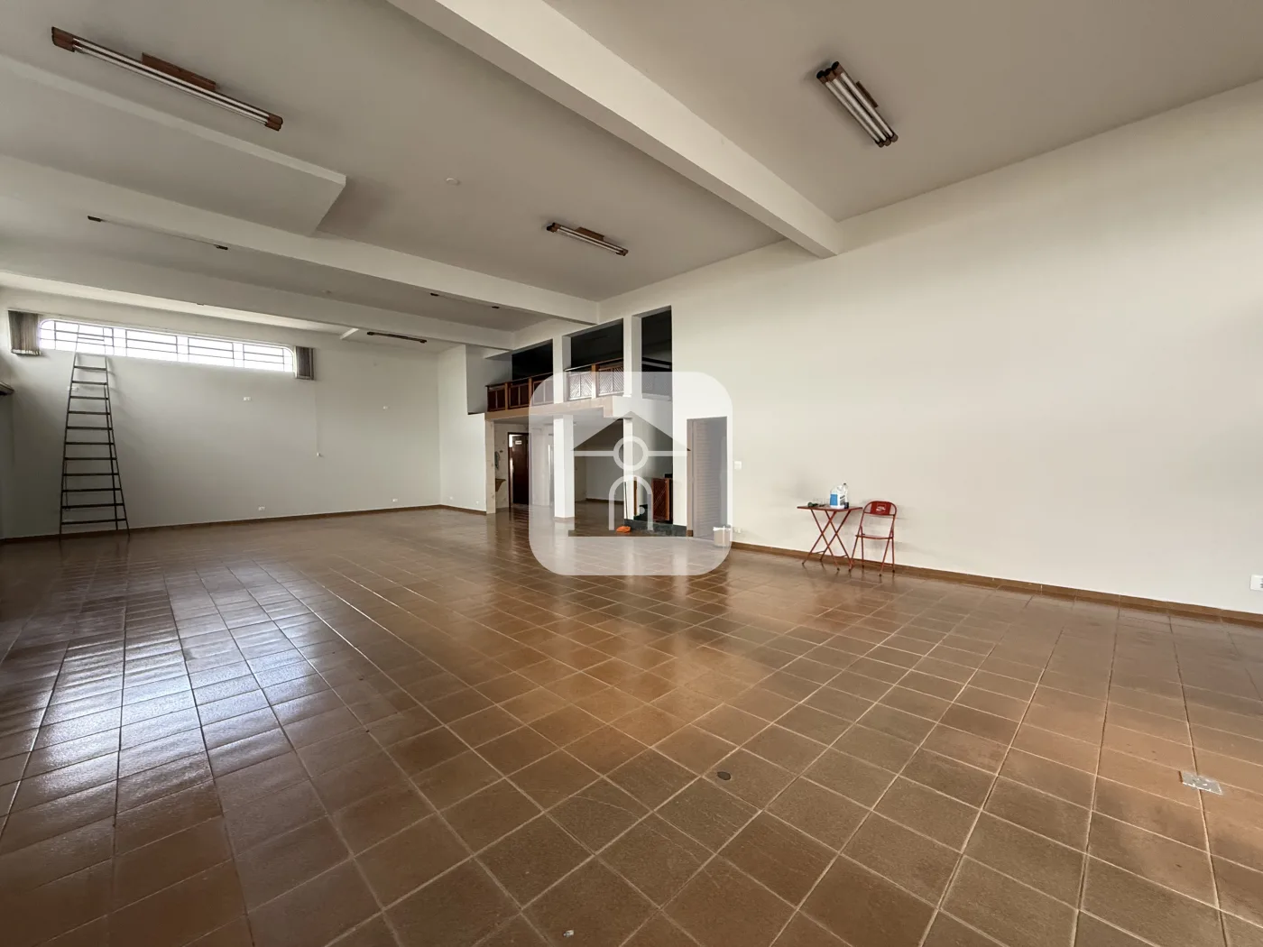 Alugar Comercial / Loja em Uberl&acirc;ndia R$ 5.500,00 - Foto 9