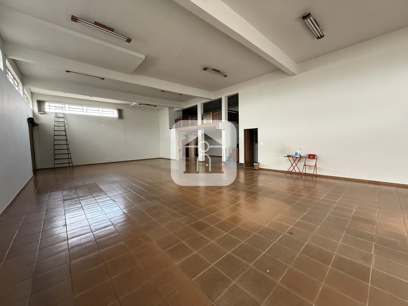 Alugar Comercial / Loja em Uberl&acirc;ndia R$ 5.500,00 - Foto 10