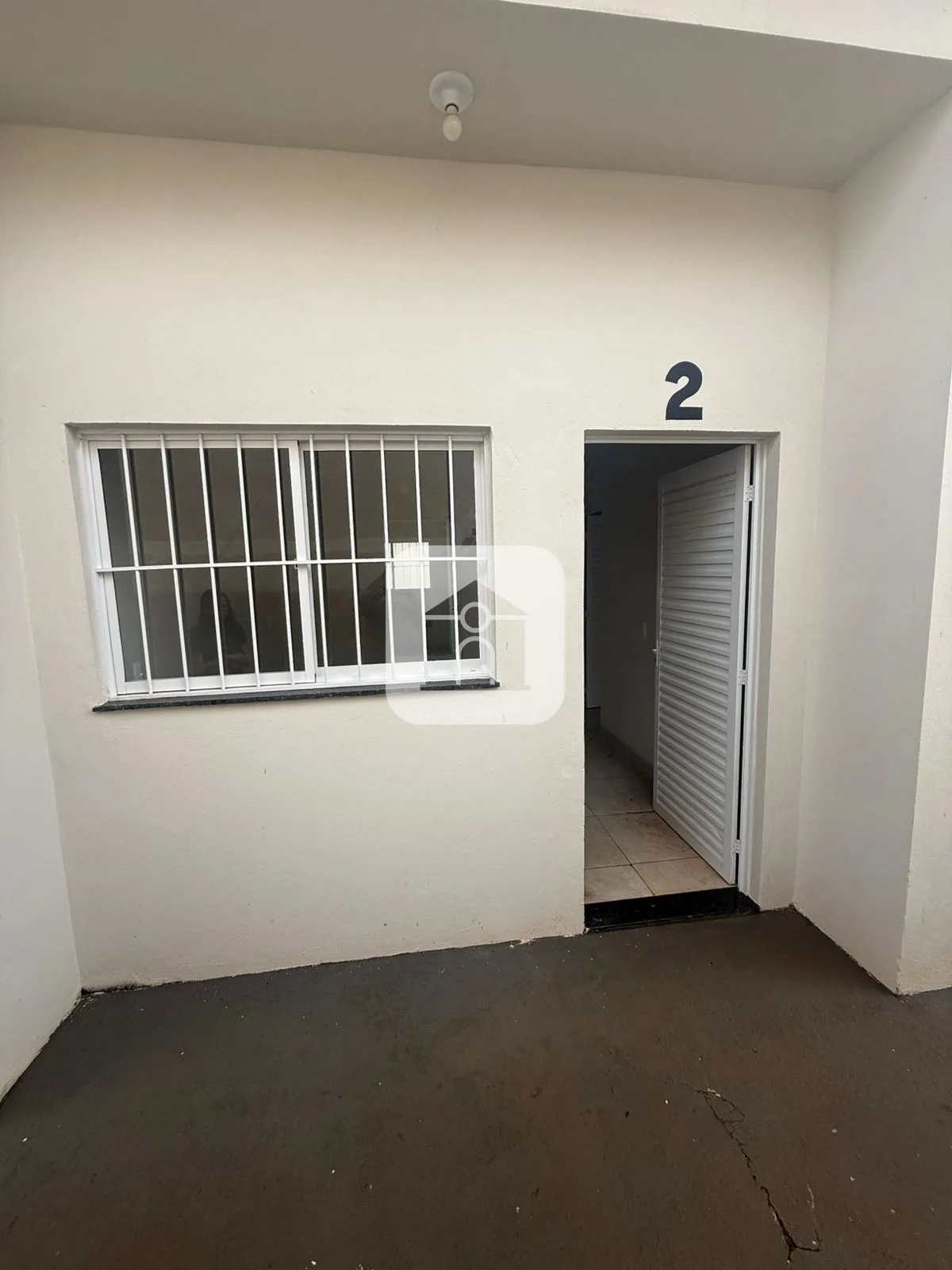 Alugar Casa / Col&ocirc;nia em Araguari R$ 850,00 - Foto 1