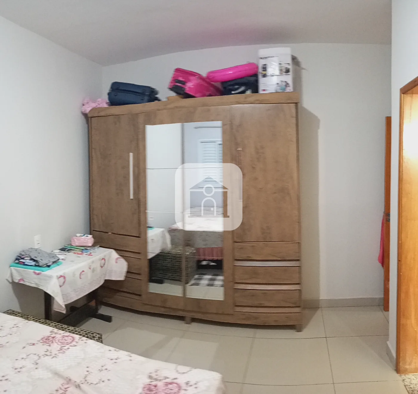 Alugar Casa / Padr&atilde;o em Uberl&acirc;ndia R$ 2.200,00 - Foto 2