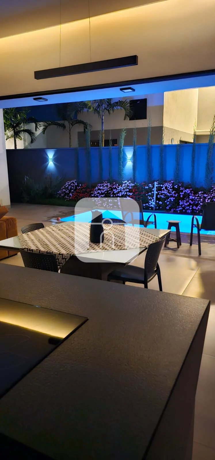 Comprar Casa / Condom&iacute;nio ou Loteamento Fechado em Uberl&acirc;ndia R$ 1.740.000,00 - Foto 3