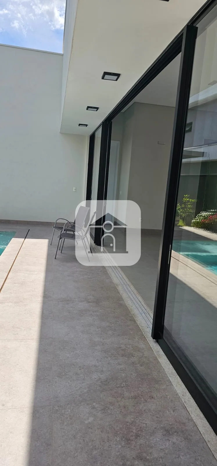 Comprar Casa / Condom&iacute;nio ou Loteamento Fechado em Uberl&acirc;ndia R$ 1.740.000,00 - Foto 9