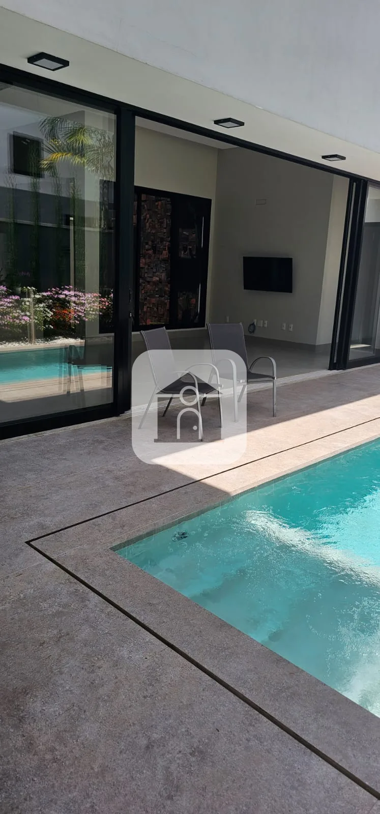 Comprar Casa / Condom&iacute;nio ou Loteamento Fechado em Uberl&acirc;ndia R$ 1.740.000,00 - Foto 10