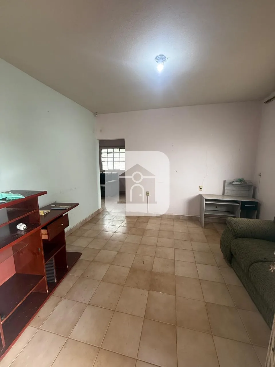 Comprar Casa / Padr&atilde;o em Araguari R$ 450.000,00 - Foto 5