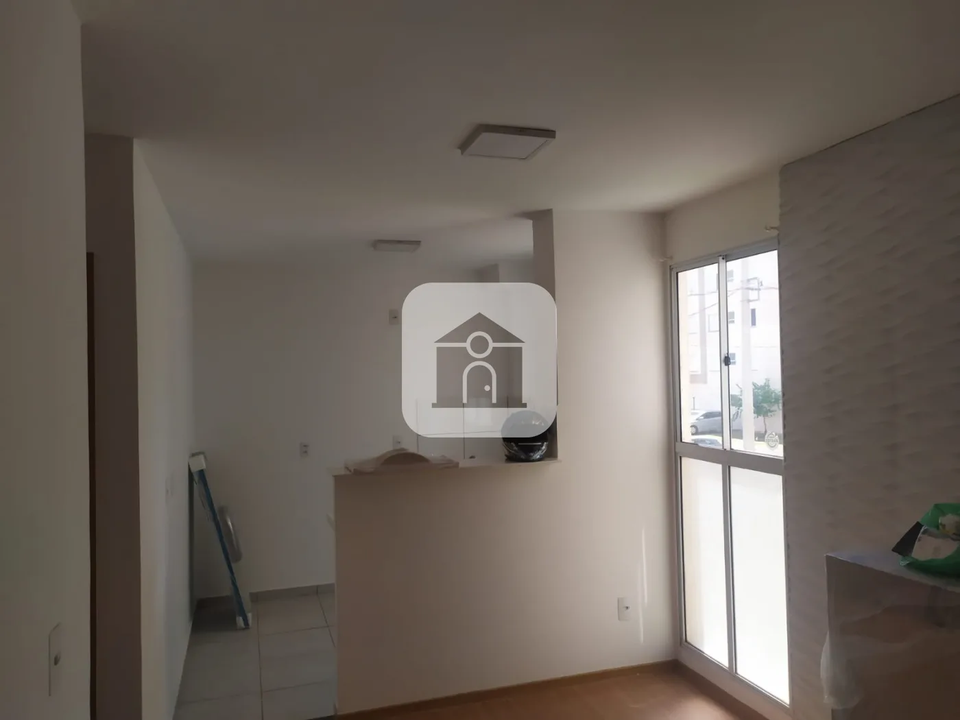 Alugar Apartamento / Padr&atilde;o em Uberl&acirc;ndia R$ 1.000,00 - Foto 3