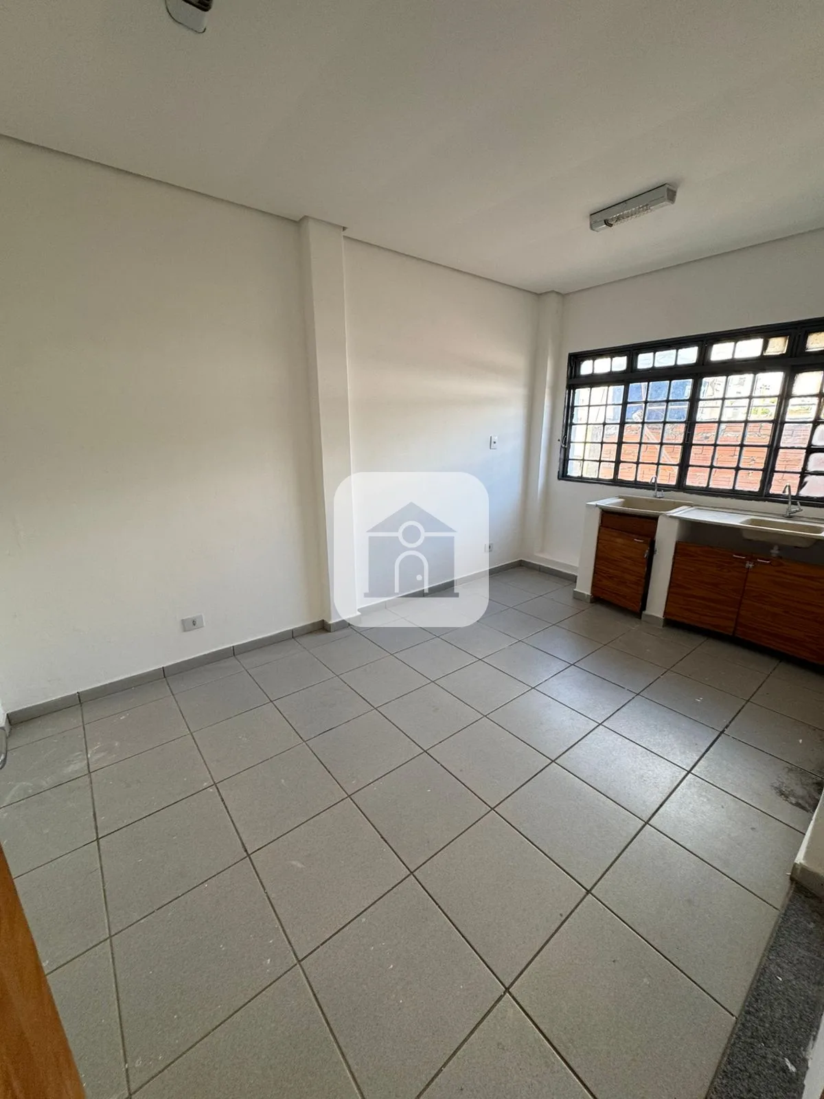 Comprar Comercial / Pr&eacute;dio em Uberl&acirc;ndia R$ 2.490.000,00 - Foto 23