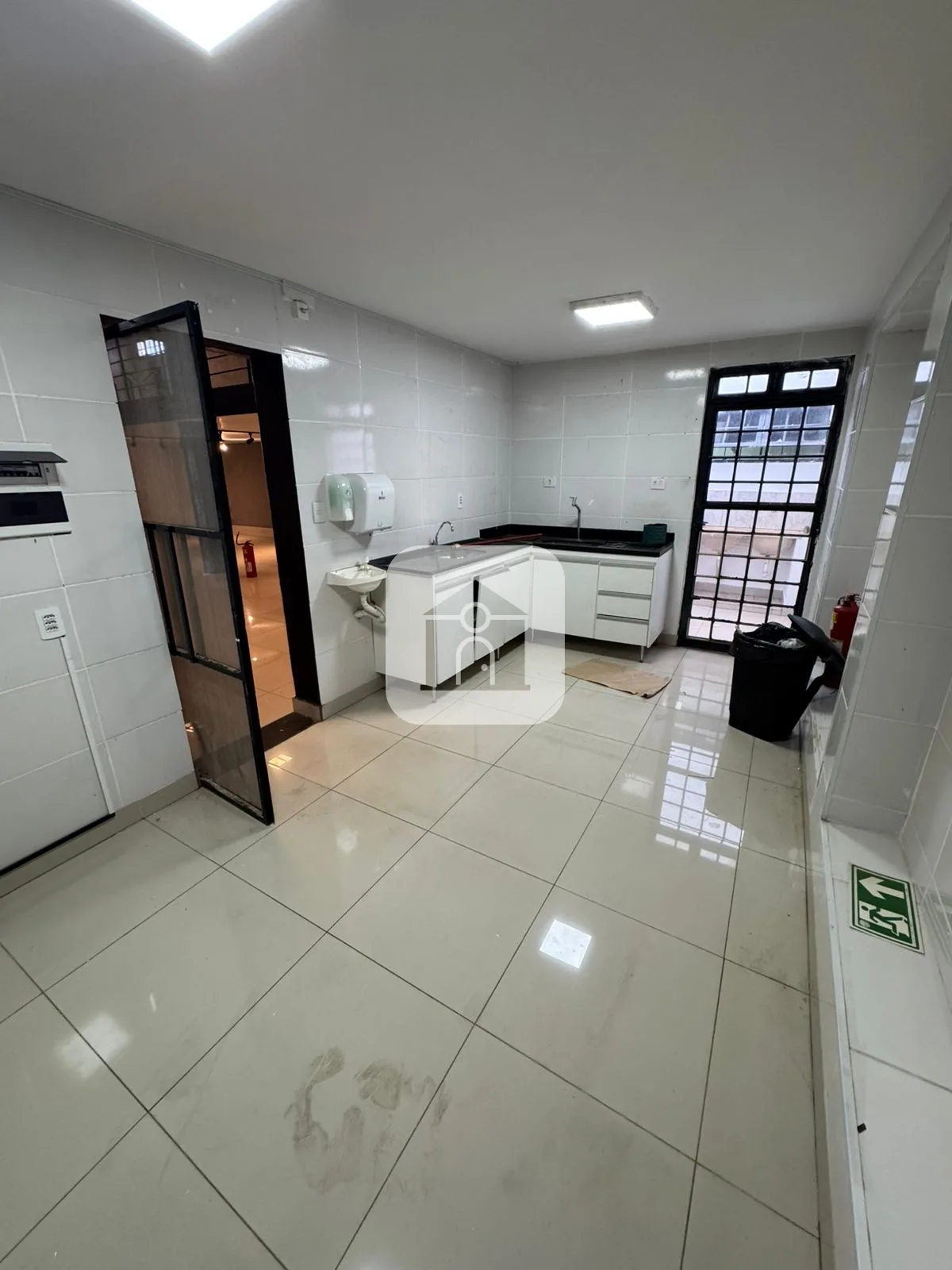 Comprar Comercial / Pr&eacute;dio em Uberl&acirc;ndia R$ 2.490.000,00 - Foto 19
