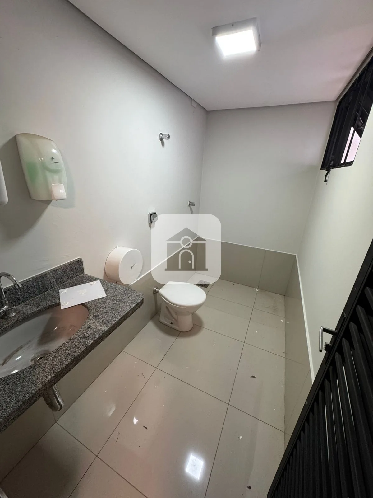 Comprar Comercial / Pr&eacute;dio em Uberl&acirc;ndia R$ 2.490.000,00 - Foto 16