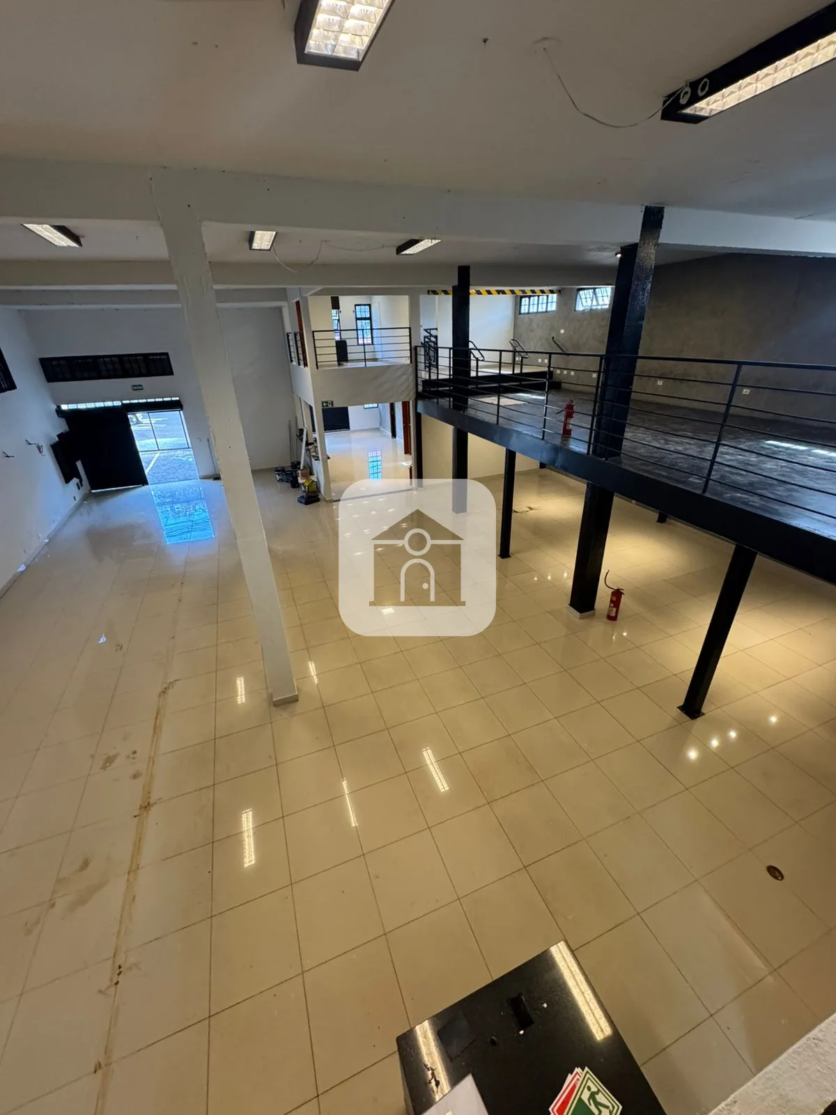 Comprar Comercial / Pr&eacute;dio em Uberl&acirc;ndia R$ 2.490.000,00 - Foto 15