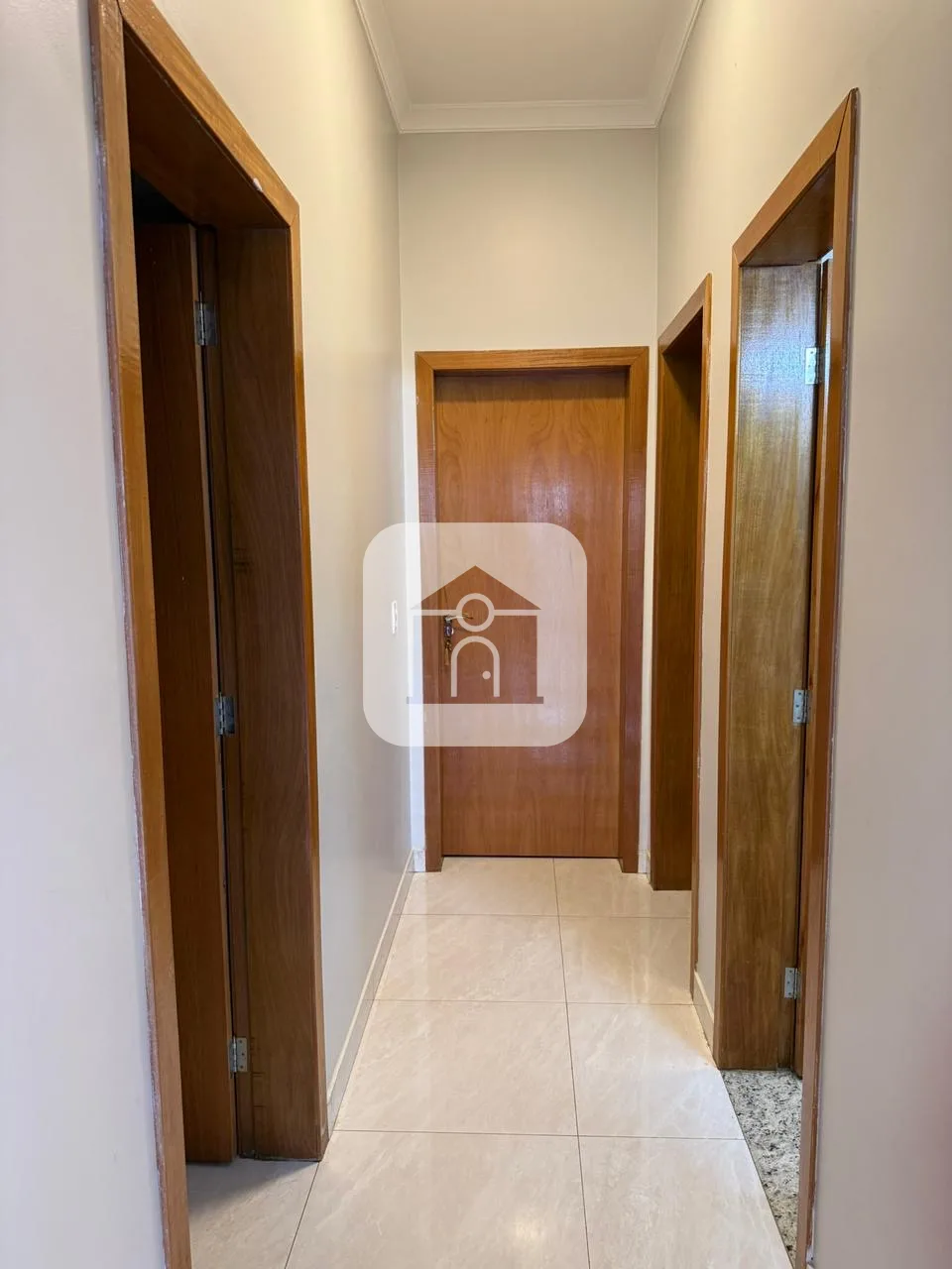 Alugar Casa / Padr&atilde;o em Uberl&acirc;ndia R$ 3.000,00 - Foto 14