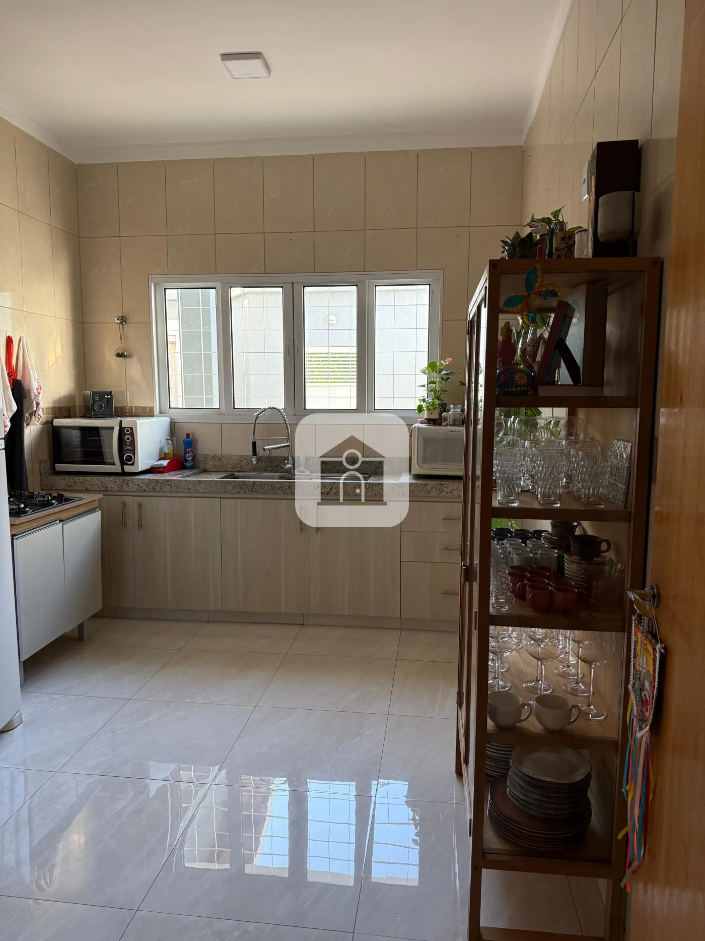 Alugar Casa / Padr&atilde;o em Uberl&acirc;ndia R$ 3.000,00 - Foto 8