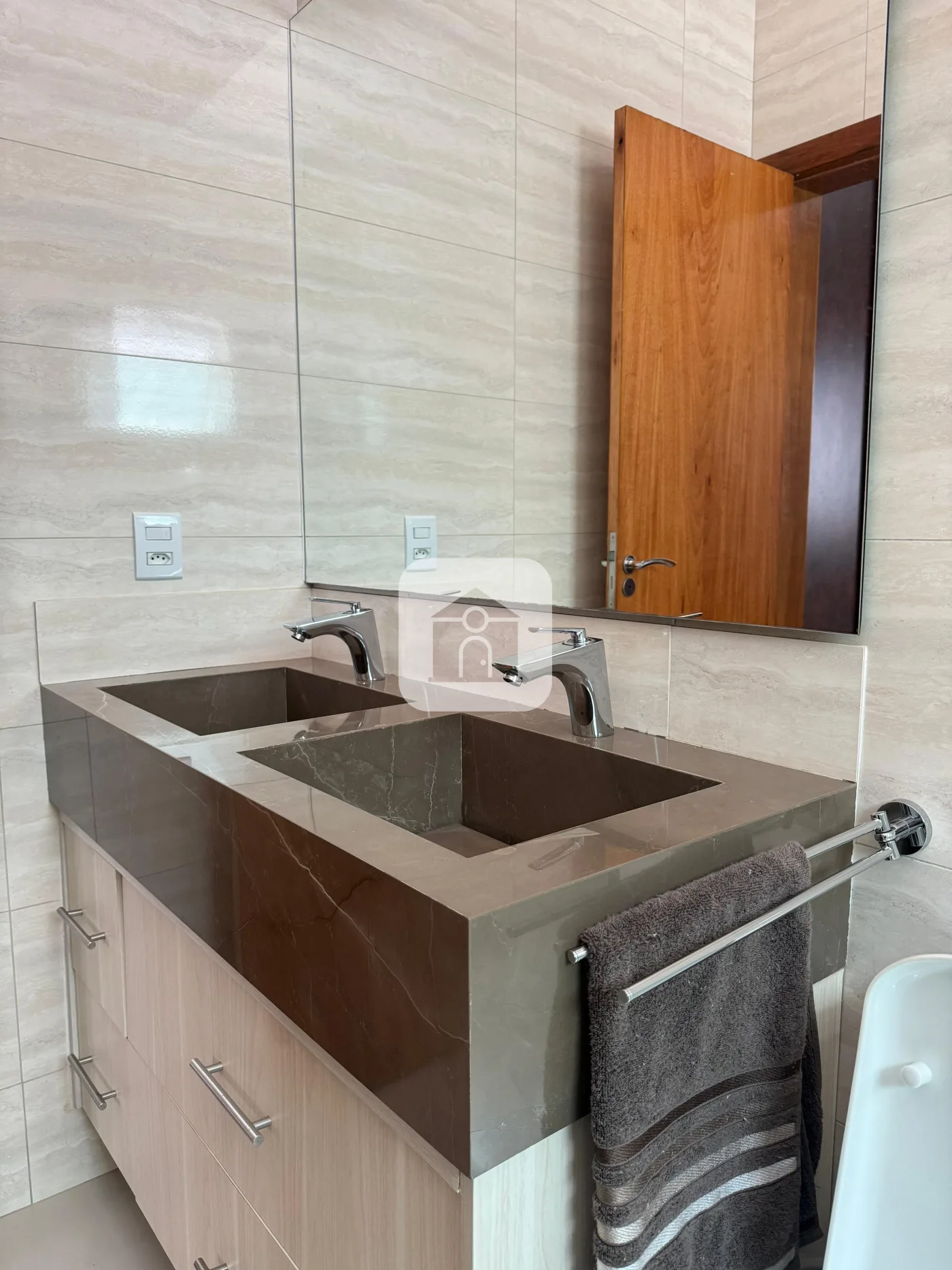 Alugar Casa / Padr&atilde;o em Uberl&acirc;ndia R$ 3.000,00 - Foto 26