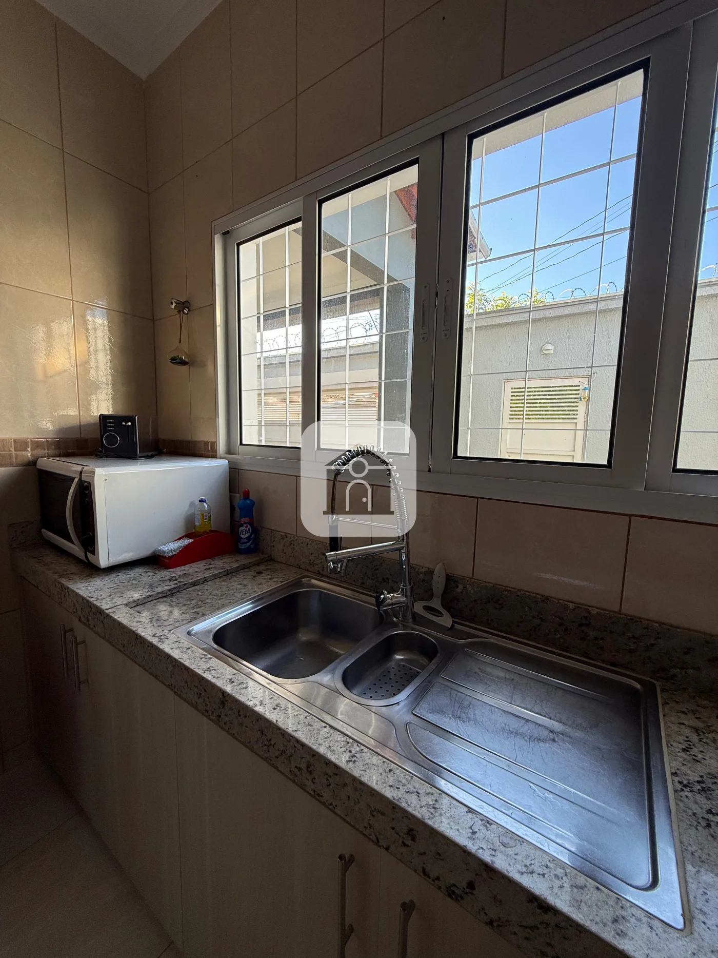 Alugar Casa / Padr&atilde;o em Uberl&acirc;ndia R$ 3.000,00 - Foto 9