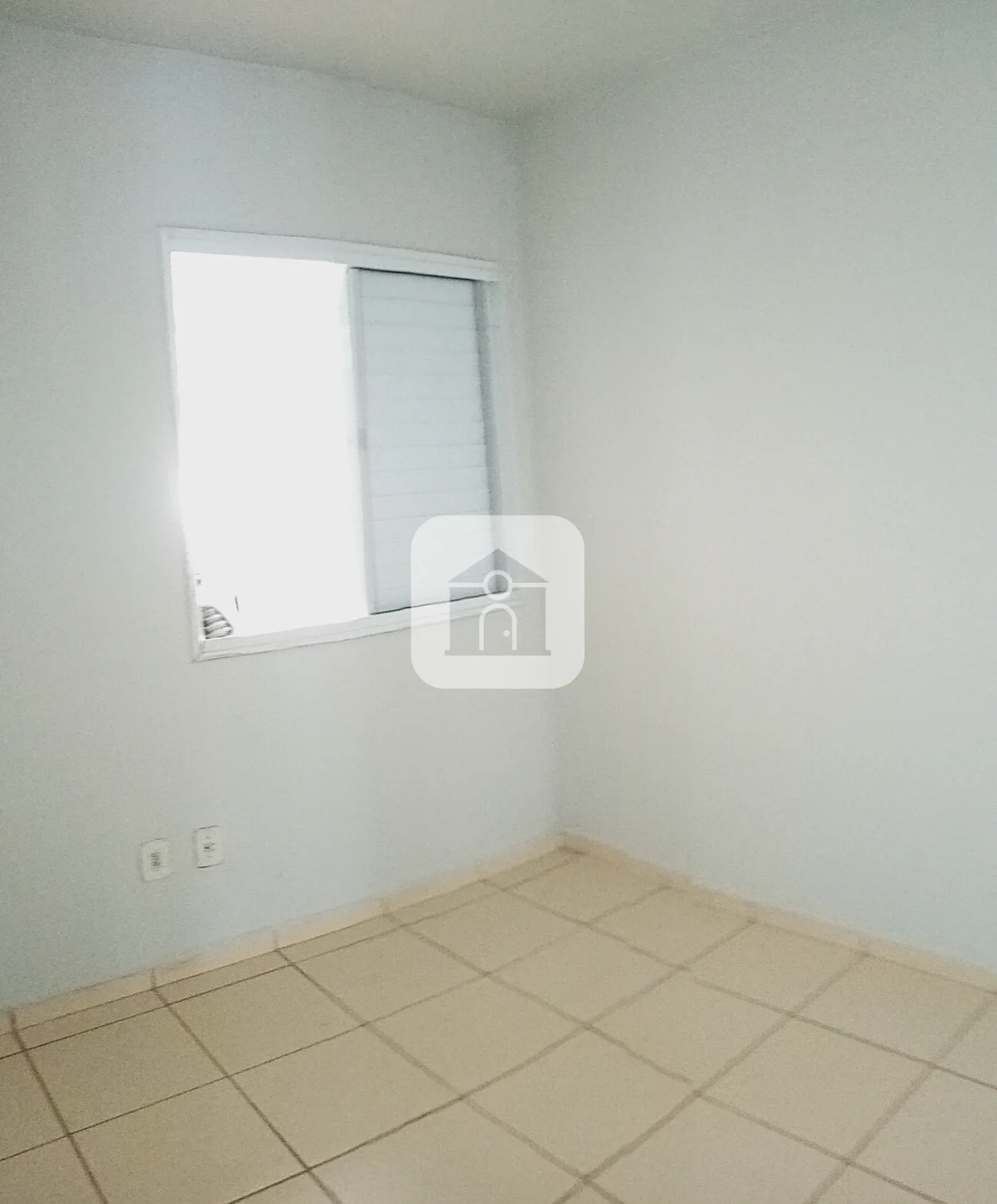Alugar Casa / Condom&iacute;nio ou Loteamento Fechado em Uberlandia R$ 2.100,00 - Foto 3