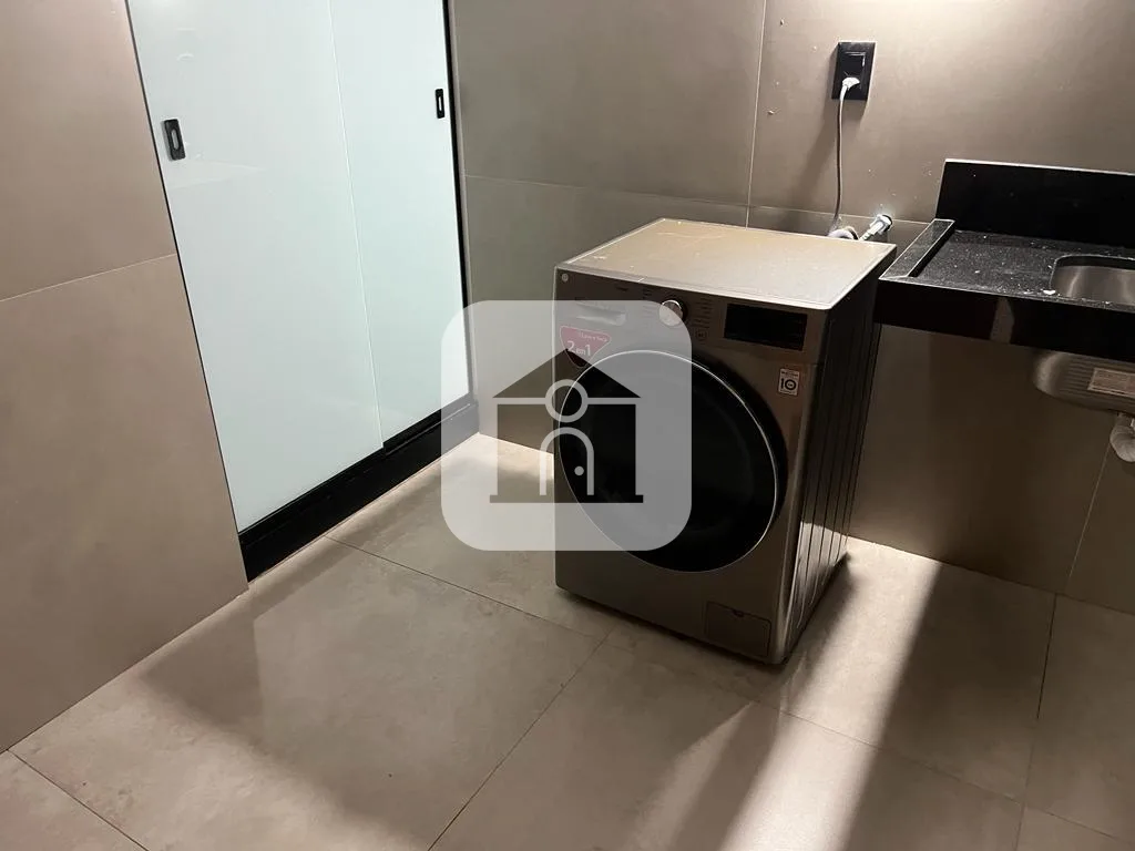 Alugar Casa / Sobrado em Uberl&acirc;ndia R$ 6.000,00 - Foto 8