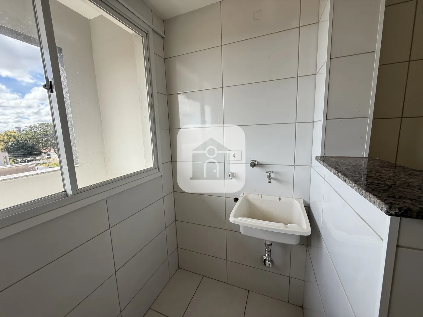 Alugar Apartamento / Padr&atilde;o em Uberl&acirc;ndia R$ 1.000,00 - Foto 10