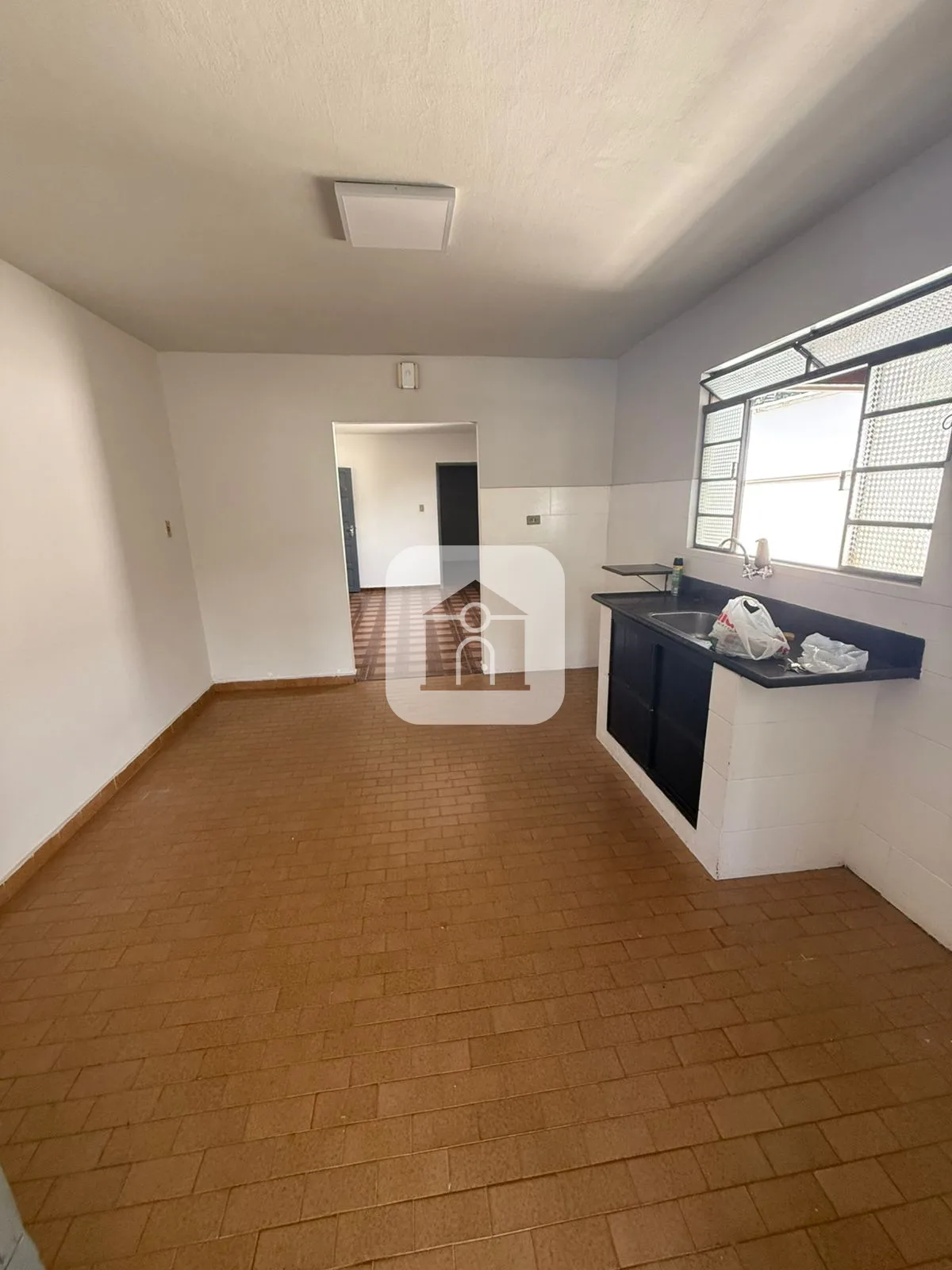 Alugar Casa / Padr&atilde;o em Araguari R$ 2.300,00 - Foto 7