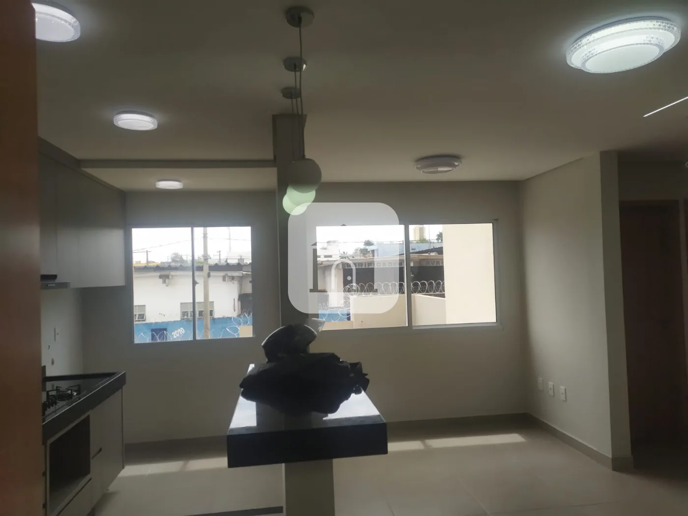 Alugar Apartamento / Padr&atilde;o em Uberl&acirc;ndia R$ 1.600,00 - Foto 6