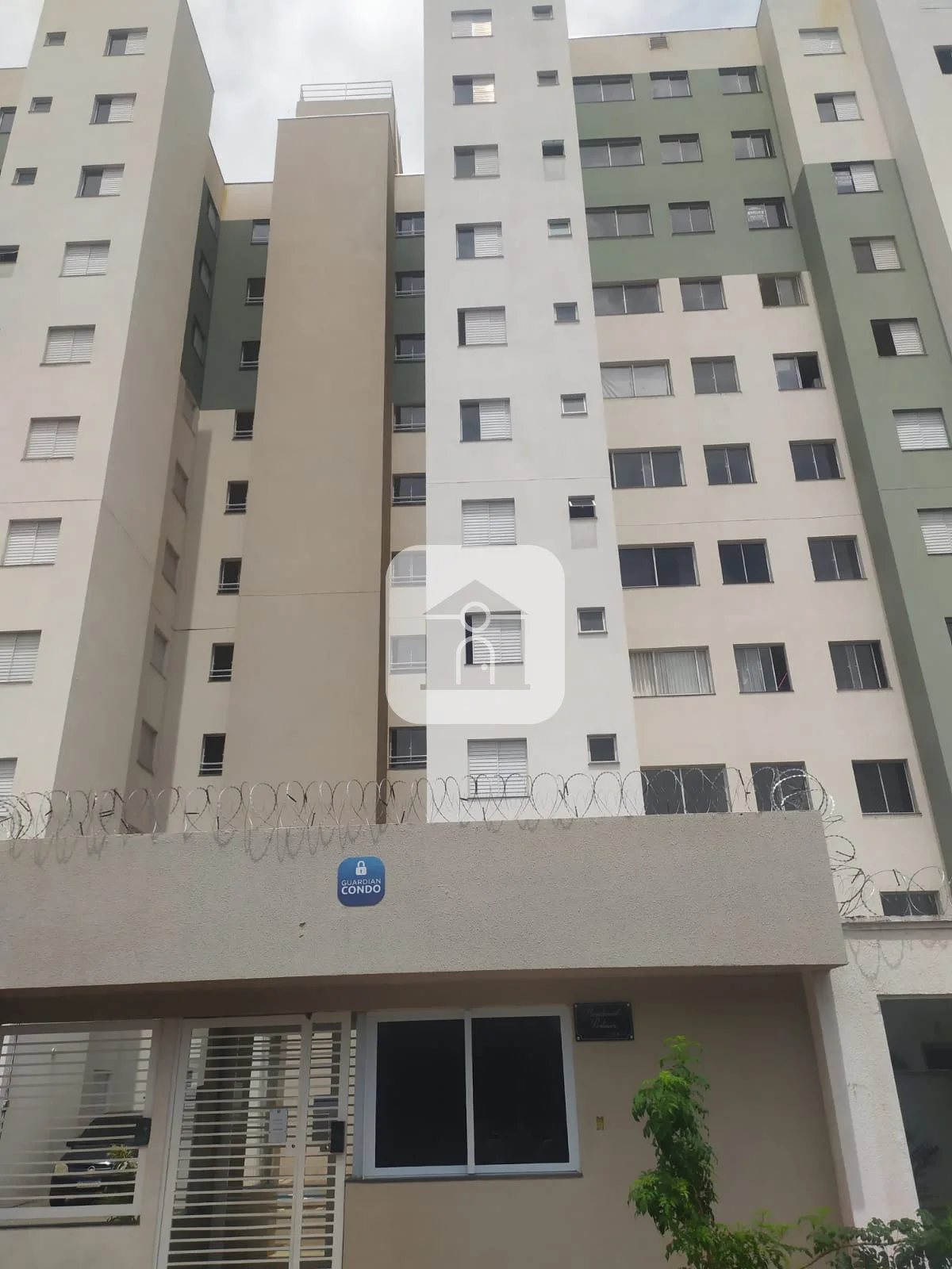 Alugar Apartamento / Padr&atilde;o em Uberl&acirc;ndia R$ 1.600,00 - Foto 17