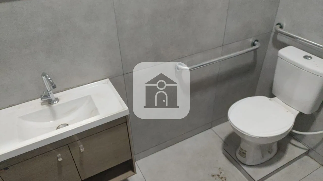 Alugar Comercial / Galp&atilde;o em Uberl&acirc;ndia R$ 7.500,00 - Foto 1