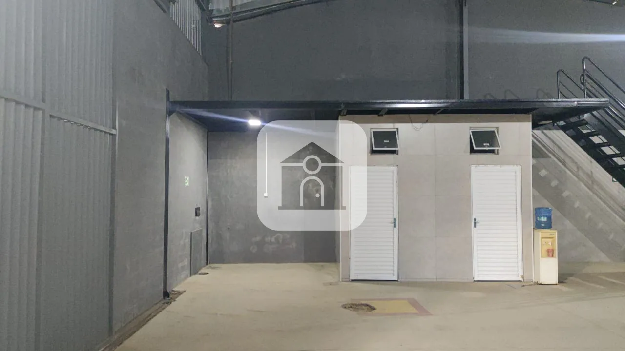 Alugar Comercial / Galp&atilde;o em Uberl&acirc;ndia R$ 7.500,00 - Foto 4