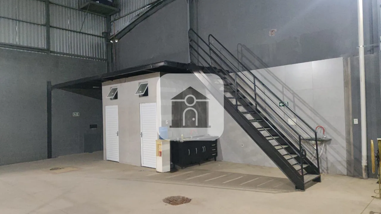 Alugar Comercial / Galp&atilde;o em Uberl&acirc;ndia R$ 7.500,00 - Foto 5