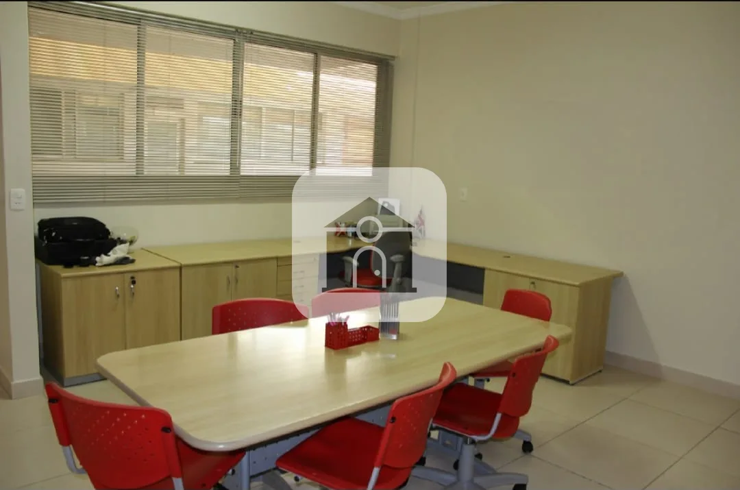 Alugar Comercial / Sala Comercial em Uberl&acirc;ndia R$ 1.400,00 - Foto 9