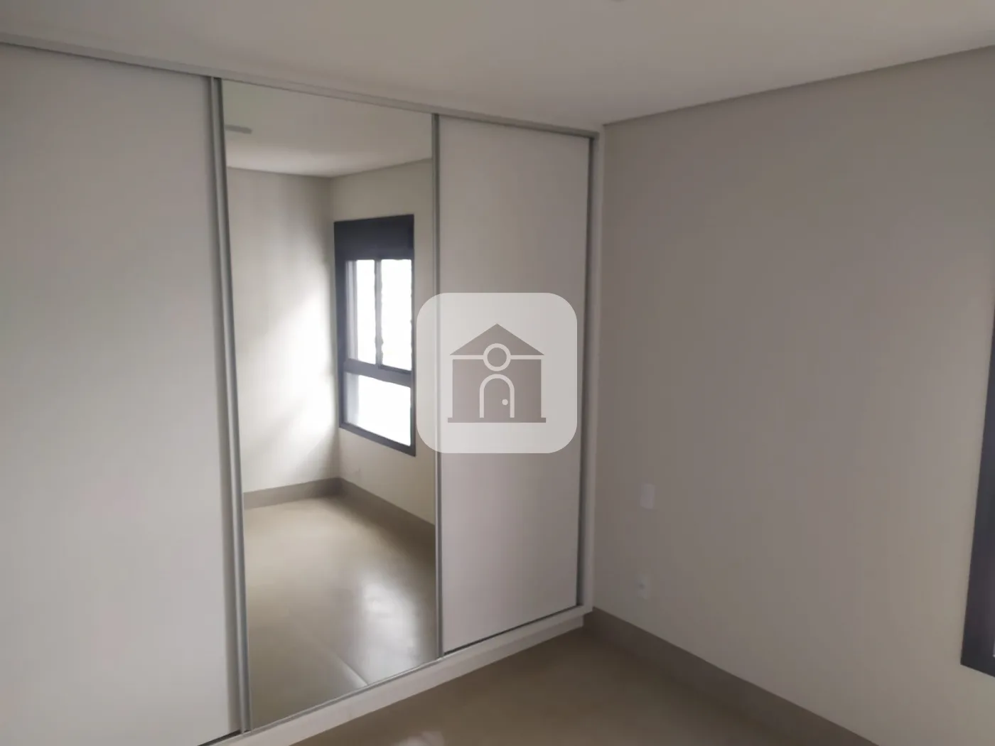Alugar Apartamento / Padr&atilde;o em Uberl&acirc;ndia R$ 6.500,00 - Foto 5