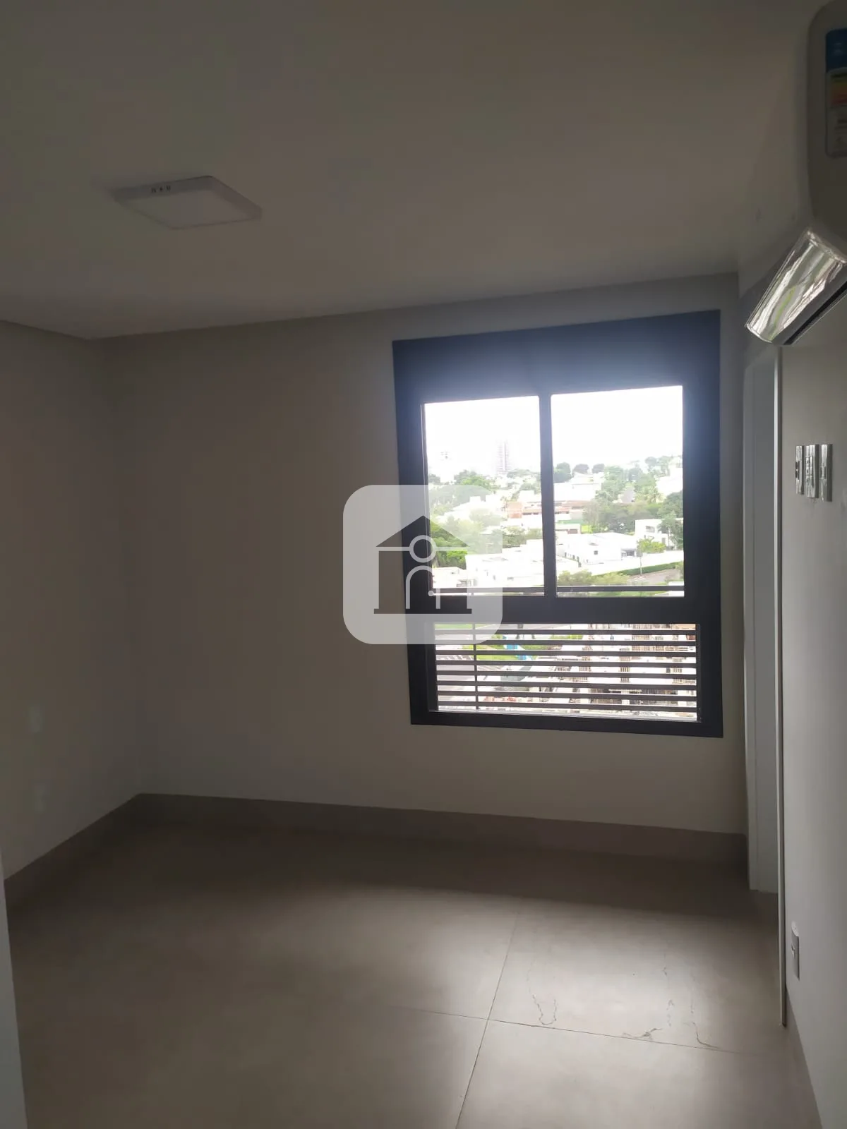 Alugar Apartamento / Padr&atilde;o em Uberl&acirc;ndia R$ 6.500,00 - Foto 14