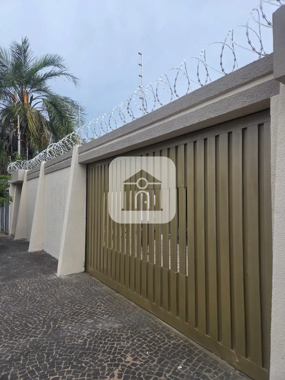 Alugar Casa / Padr&atilde;o em Uberl&acirc;ndia R$ 3.700,00 - Foto 11