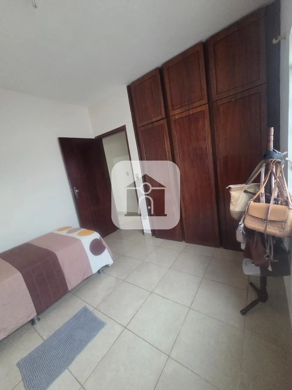 Alugar Casa / Padr&atilde;o em Uberl&acirc;ndia R$ 3.700,00 - Foto 13