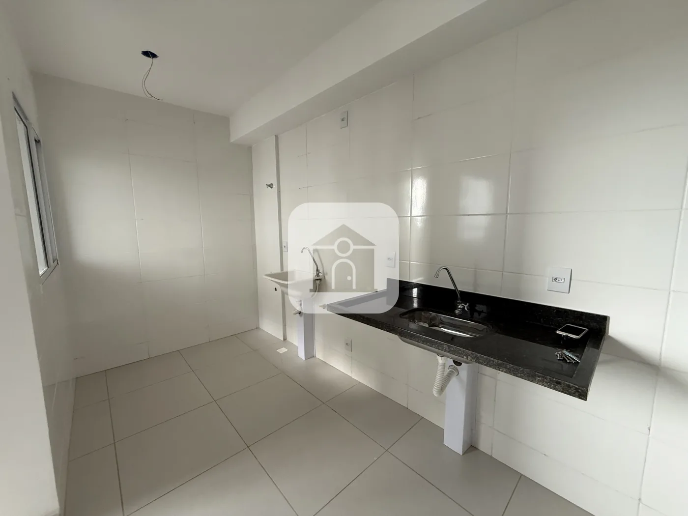 Alugar Apartamento / Padr&atilde;o em Uberl&acirc;ndia R$ 1.500,00 - Foto 3