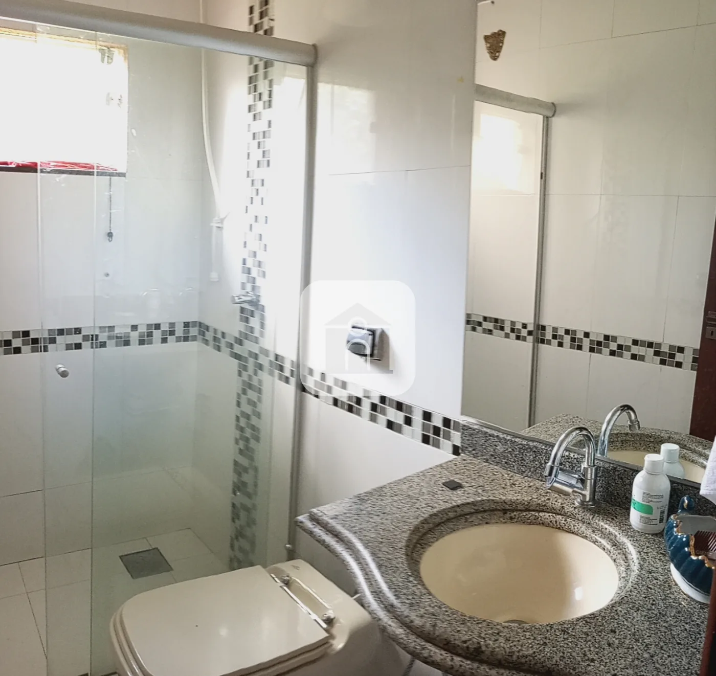 Alugar Casa / Padr&atilde;o em Uberl&acirc;ndia R$ 4.500,00 - Foto 6
