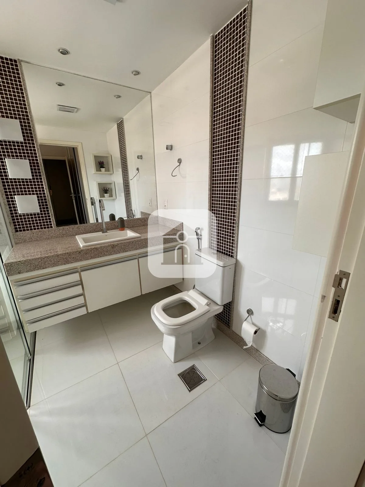 Comprar Apartamento / Padr&atilde;o em Araguari R$ 2.000.000,00 - Foto 24