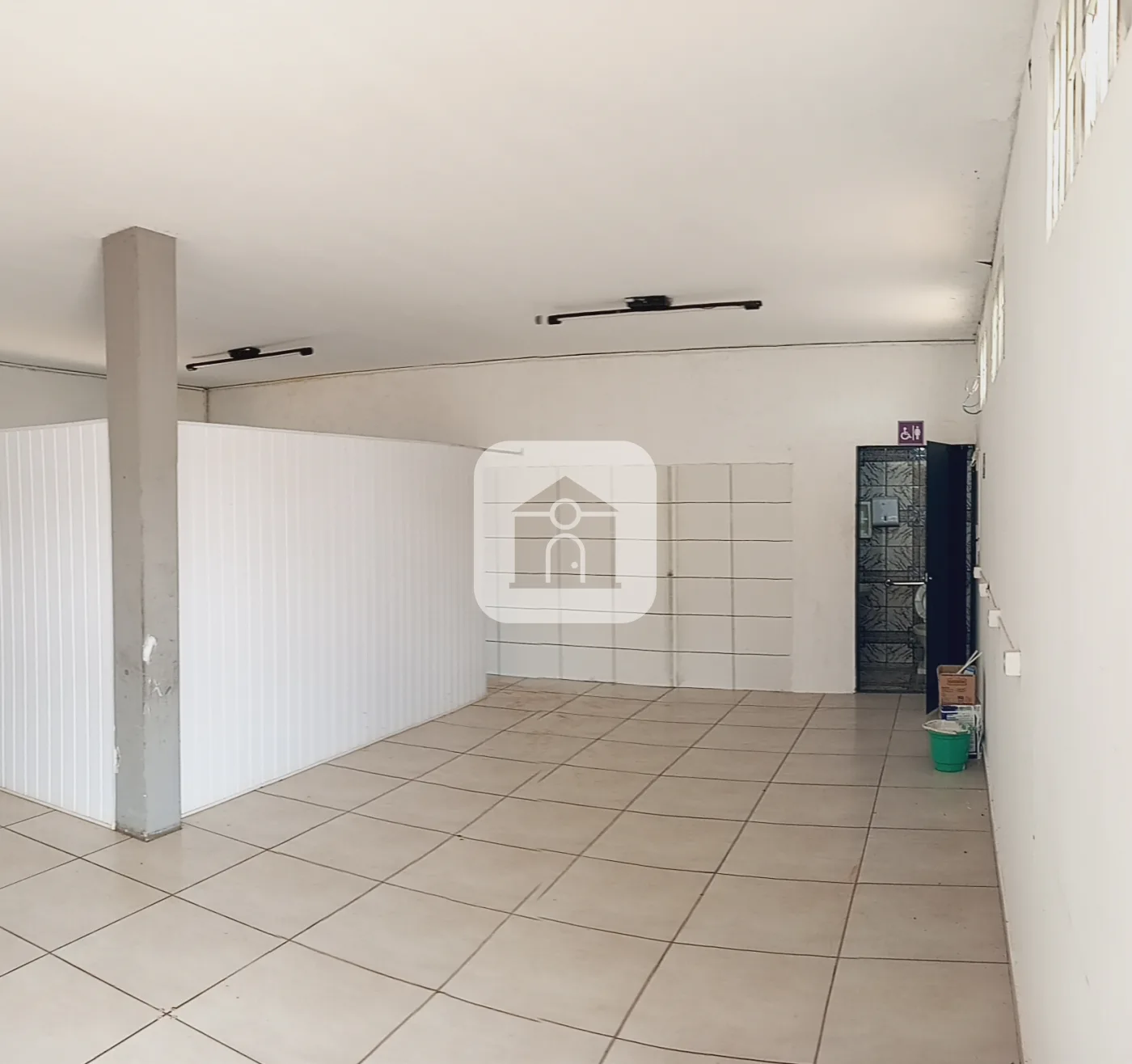 Alugar Comercial / C&ocirc;modo em Uberl&acirc;ndia R$ 2.000,00 - Foto 4