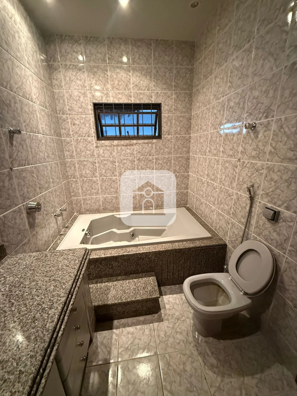 Alugar Casa / Padr&atilde;o em Araguari R$ 4.500,00 - Foto 14