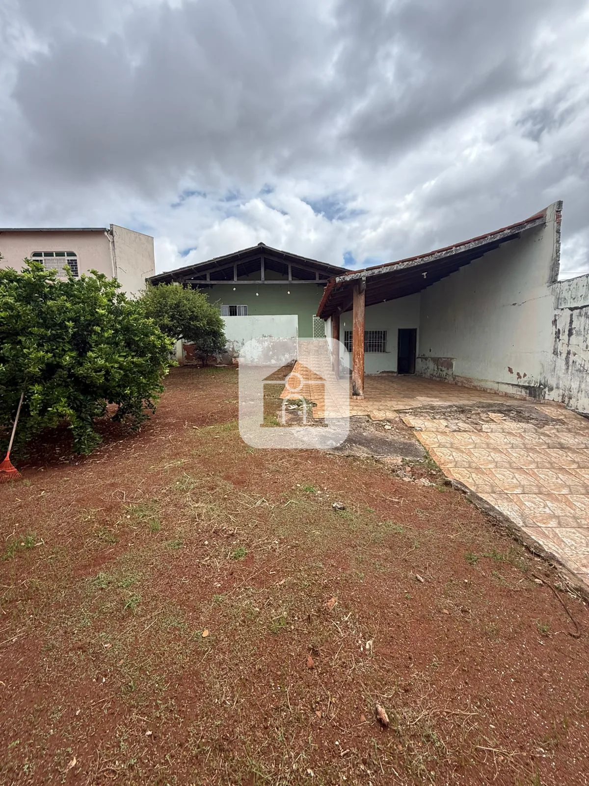Alugar Casa / Padr&atilde;o em Araguari R$ 3.000,00 - Foto 19