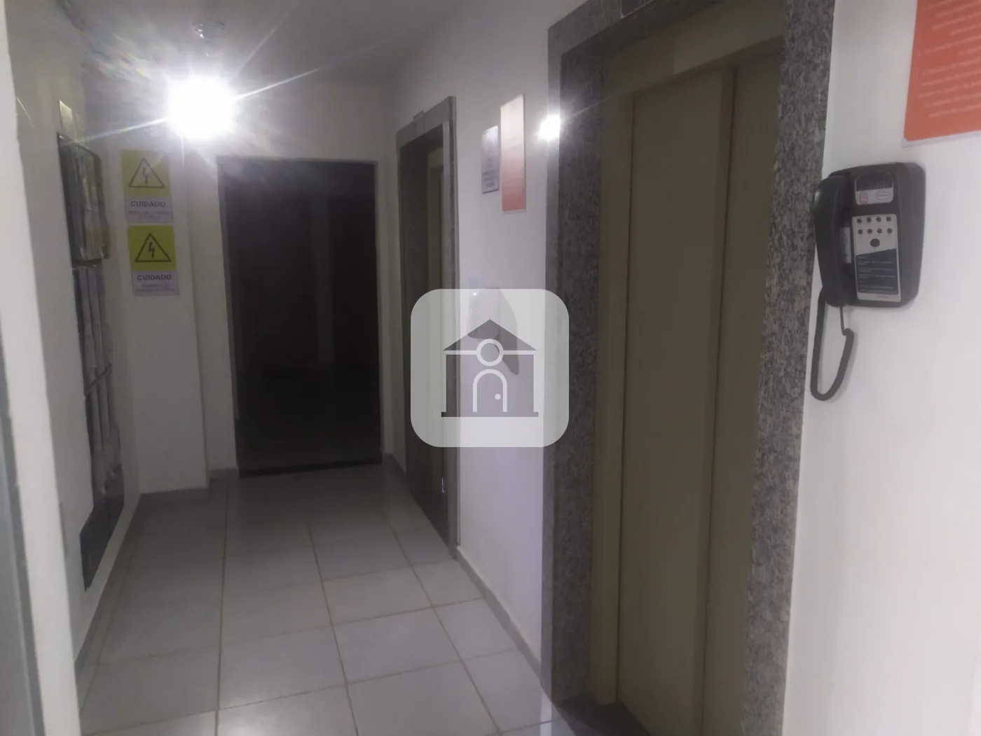 Alugar Apartamento / Padr&atilde;o em Uberl&acirc;ndia R$ 1.400,00 - Foto 5
